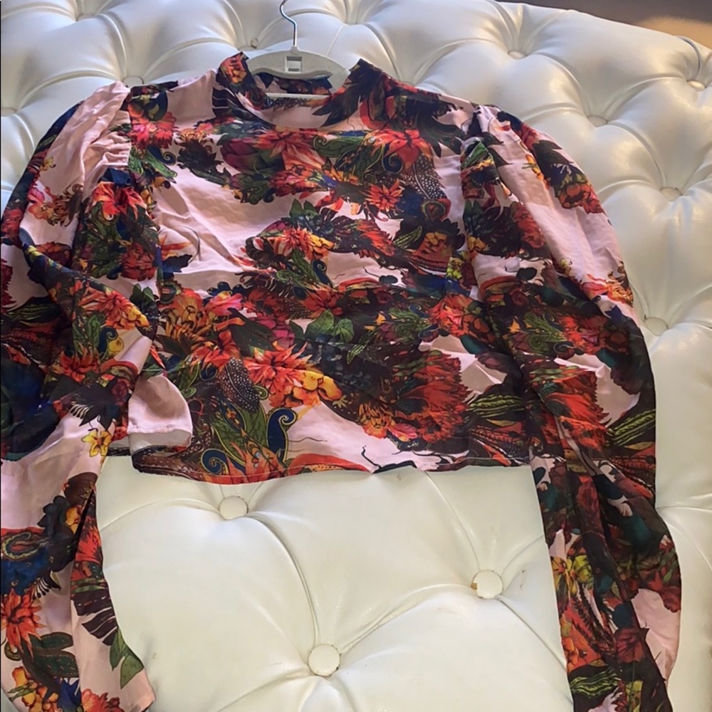 Printed puff sleeve blouse